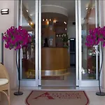 Acapulco 3* リド・ディ・イエゾロ